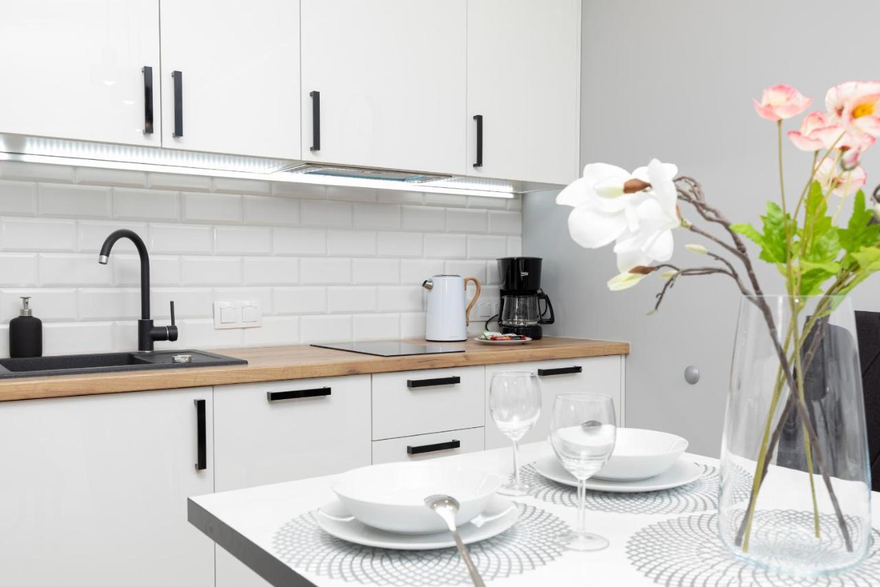 Lux Apartament Z Widokiem Na Morze - Mazowiecka 213 By Noclegi Renters โปเบียโรโว ภายนอก รูปภาพ